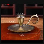 Éclairage raffiné avec bougeoir doré classique