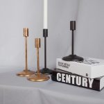 Bougeoir élégant en métal pour décoration intérieure