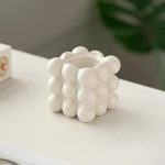 Cube décoratif pour bougies, style épuré