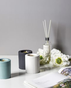 Bougeoir en céramique design cylindrique décoratif