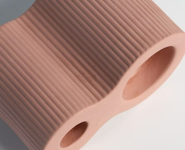 Design minimaliste : bougeoir en céramique