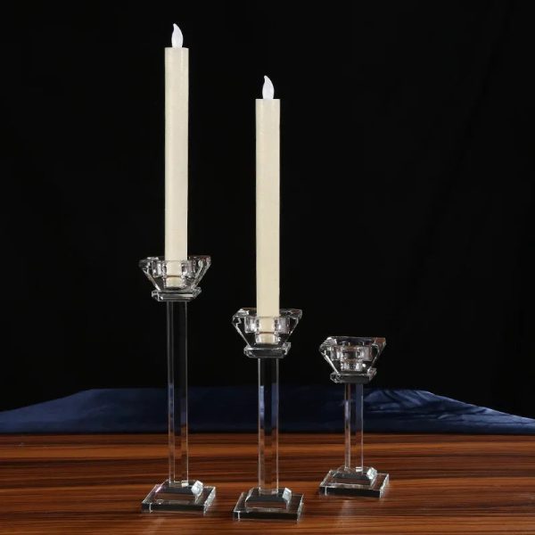 Bougeoir en cristal de forme colonne pour ambiance chaleureuse