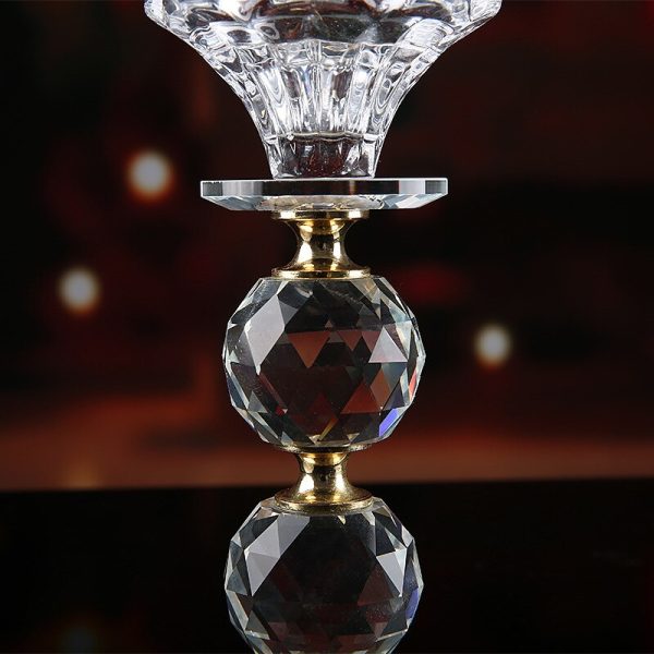 Bougeoir en cristal, design floral pour une décoration chic
