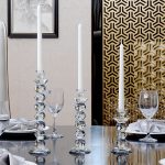 Bougeoir en cristal au design contemporain et raffiné