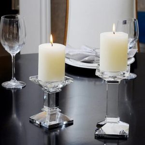 Bougeoir en cristal au design moderne et raffiné