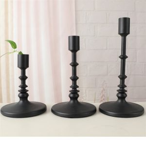 Set de 3 bougeoirs noirs pour ambiances chaleureuses