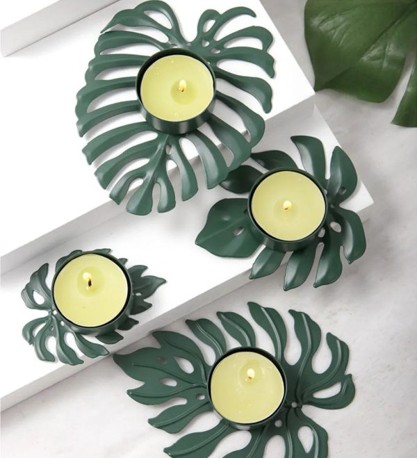 Design chic pour bougeoir doré Monstera