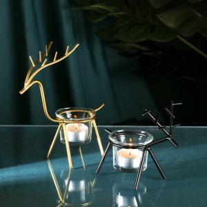 Accessoire en doré, bougeoir Petit Cerf pour un style raffiné