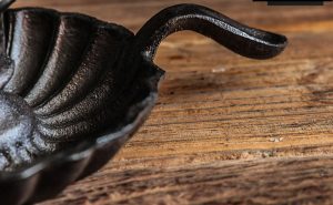 Élément décoratif en fonte pour mettre en valeur vos bougies