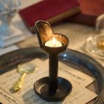 Bougeoir en fonte design, style tabouret