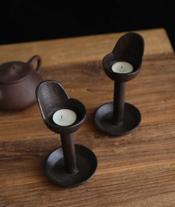 Accessoire en fonte, bougeoir moderne pour intérieur