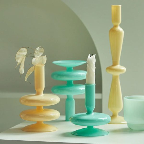 Bougeoir en verre jaune mat