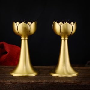 Porte bougie en laiton inspiré du bouddhisme et de la sérénité