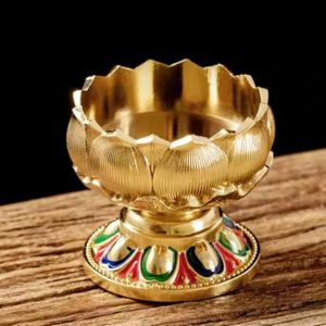 Bougeoir Lotus Doré en métal doré