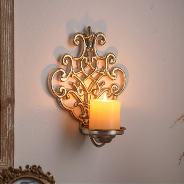 Bougeoir mural doré - Renaissance élégante