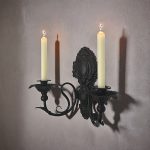 Bougeoir mural noir élégant pour une décoration moderne