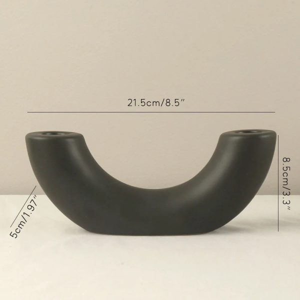 Bougeoir Noir au style épuré, parfait pour votre intérieur