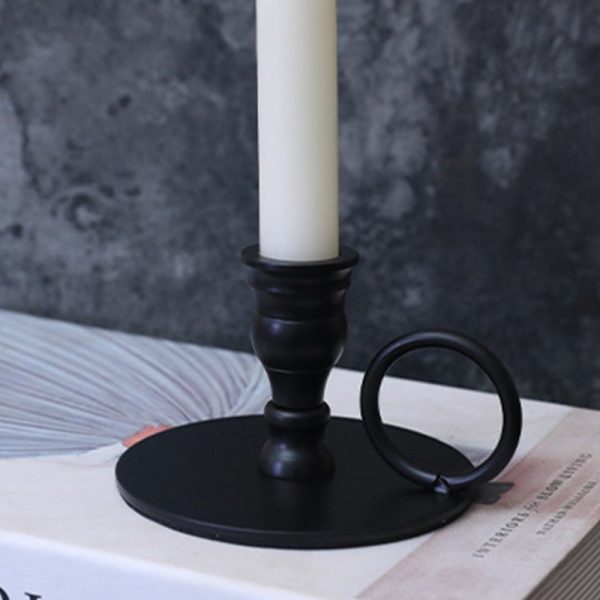 Bougeoir noir avec coupelle plate élégante