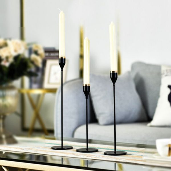 Set de trois bougeoirs noirs modernes