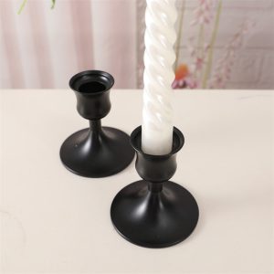 Set de deux bougeoirs noirs pour ambiance chaleureuse