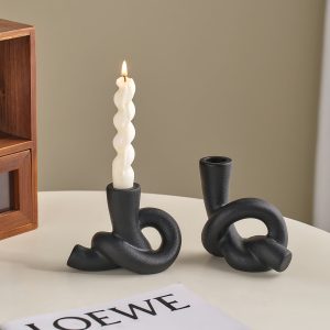 Bougeoir Noir avec nœud décoratif