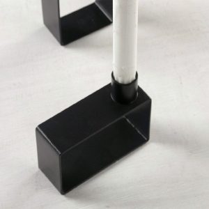 Bougeoir Noir au design industriel moderne