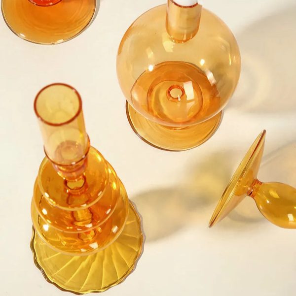 Bougeoir élégant en verre coloré