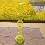 Accessoire en verre strié, bougeoir pour maison stylée