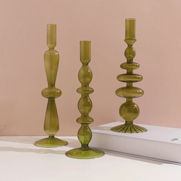 Bougeoir moderne en verre teinté vert olive