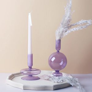 Bougeoir violet en verre pour bougies classiques