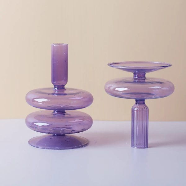 Bougeoir en verre violet pour intérieur chic