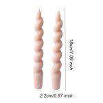 Bougies pastel torsadées, élégance et chaleur