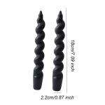 Bougies colorées en torsade, touche artistique