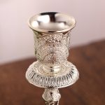 Ornement moderne en argent pour mise en valeur de vos bougies