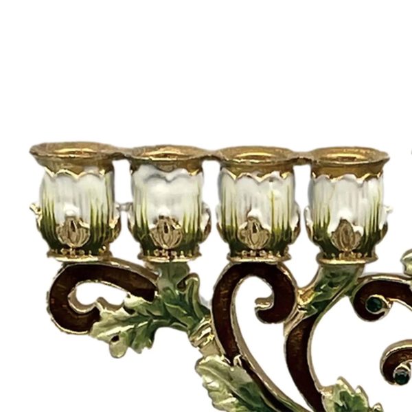 Décoration 9 branches pour la fête des lumières