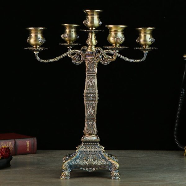 Candélabre ancien, pièces maîtresses pour votre intérieur