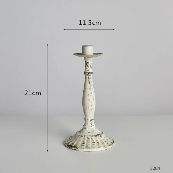 Objet de décoration : chandelier 3 branches en design traditionnel