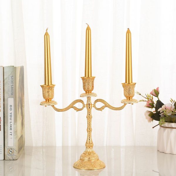 Chandelier 3 branches en ornement doré élégant