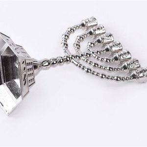 Ménorah traditionnel en design contemporain