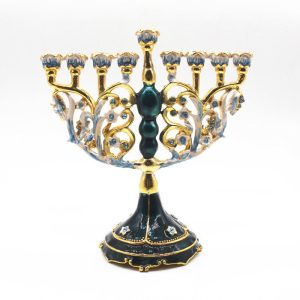 Chandelier 9 branches pour célébrer Hanouka