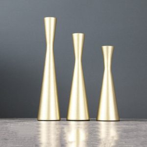 Chandelier doré design fusée en métal fer forgé