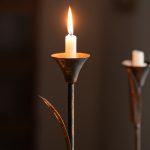 Chandelier à trois branches en finition dorée