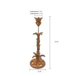 Éclairage élégant en fer forgé avec finition dorée