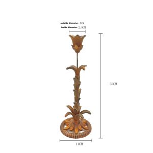 Éclairage élégant en fer forgé avec finition dorée