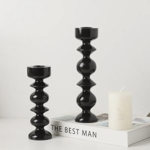 Chandelier en bois noir, pièce maîtresse moderne