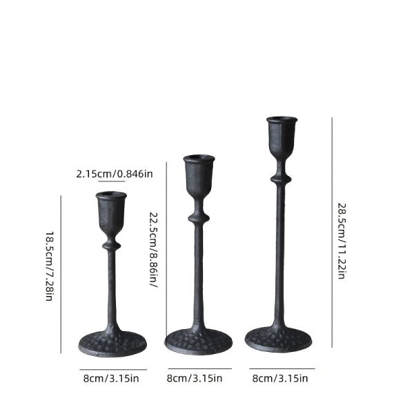 Lustre médiéval en fer forgé trois feux