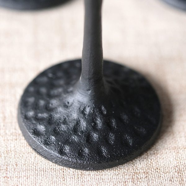 Chandelier décoratif en métal noir