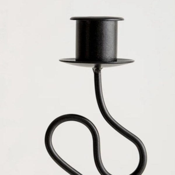 Chandelier design en fer, finition noire