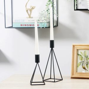 Chandelier Noir Pyramide en métal fer forgé