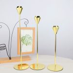 Chandelier élégant à trois bras en noir et or rose